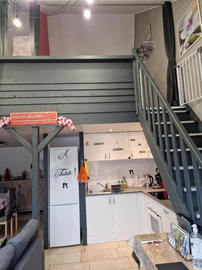 Villa Cocon Douillet Avec Chaleur Ambiante Du Poele A Pellets Hastiere-par-dela Esterno foto