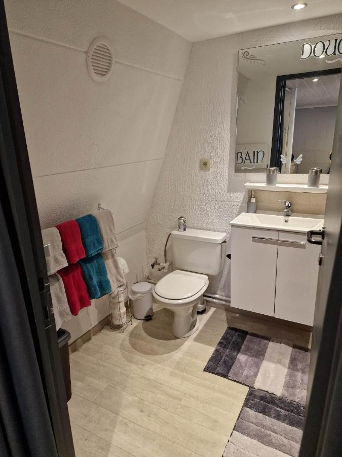 Villa Cocon Douillet Avec Chaleur Ambiante Du Poele A Pellets Hastiere-par-dela Esterno foto