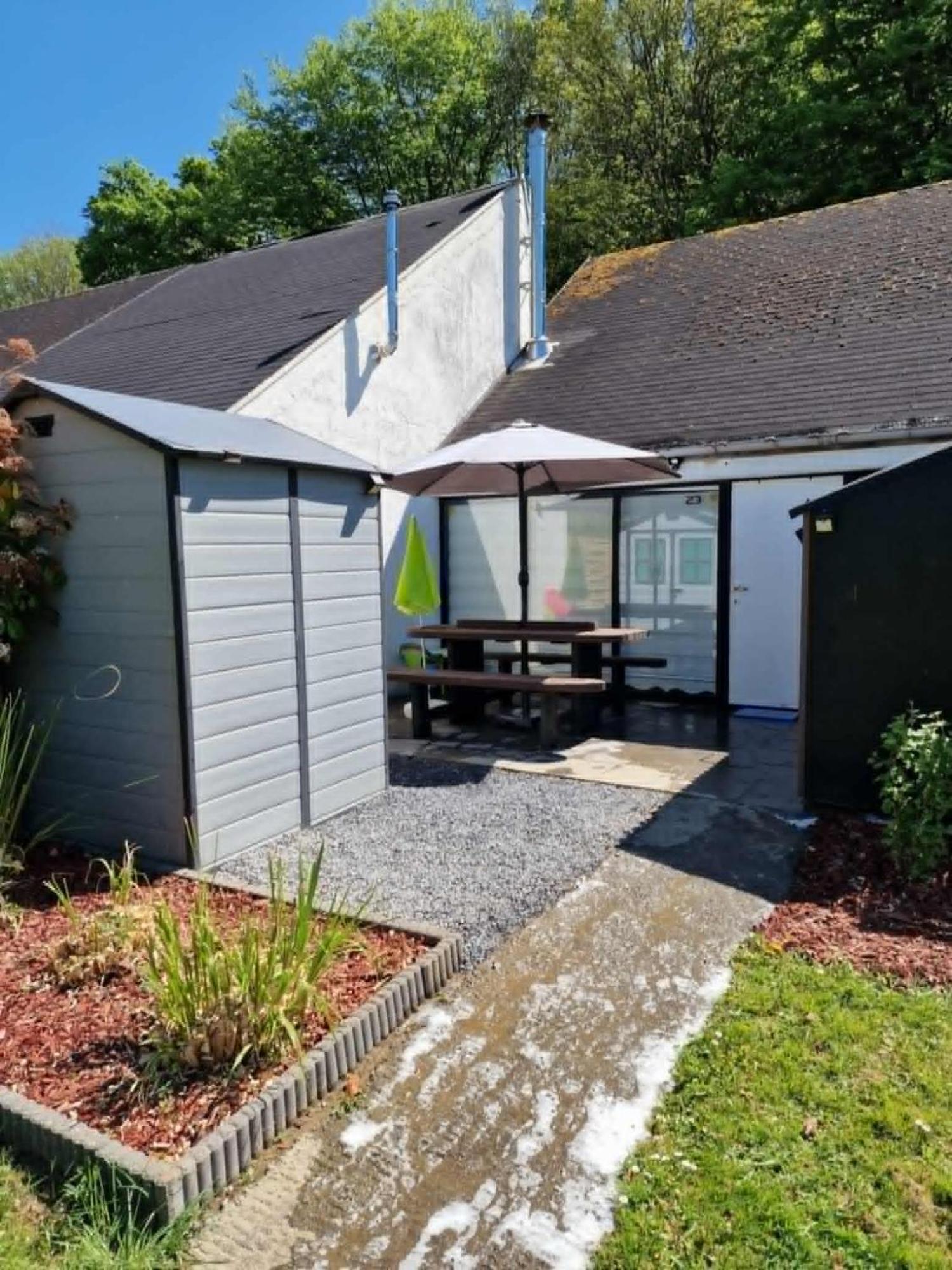 Villa Cocon Douillet Avec Chaleur Ambiante Du Poele A Pellets Hastiere-par-dela Esterno foto